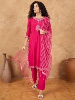 KSUT - Pink Women Adorned with Thread Embroidery, Teamed Kurta with Pant & Dupatta