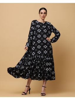 Black & Blah Blah - Relaxed Fit Floral Printed Tiered Liva Rayon Monochrome Midi Dress