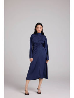 Qua - Fluid Satin Midi Dress