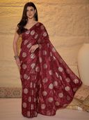 Maroon color option, Currently selected