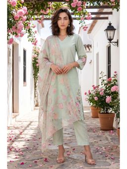 W - Green Embroidered V-Neck Kurta Pant with Dupatta