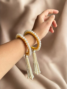 Jewelwati - Handmade Pearl Bangles With Strings