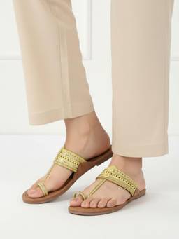 Inc.5 - Womens Yellow Ethnic Embellished One Toe Kolhapuris