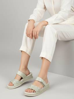 Inc.5 - Womens Green Casual Printed Round Toe Wedge Heels