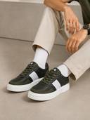 Olive color option, Currently selected