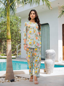 Divena - Sky Blue Floral Print Cotton Regular Fit Co Ord (Set of 2)
