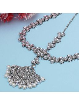 Karatcart - Oxidised Silver Peacock Shaped Handcrafted Kundan Sheeshphool