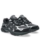 Black color option, Sold out, Currently selected