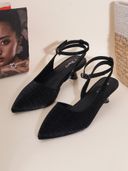 Black color option, Currently selected