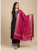 Pink color option, Currently selected