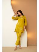 Mustard color option