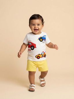 Nautinati - White Printed Regular T-Shirt and Shorts