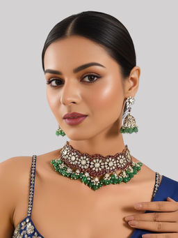 Auraa Trends - Kundan Polka Necklace Set with Green Beads & Gold Plated Bridal Jewellery