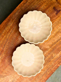 WEAVING HOMES - White Flower Ice Cream Bowl