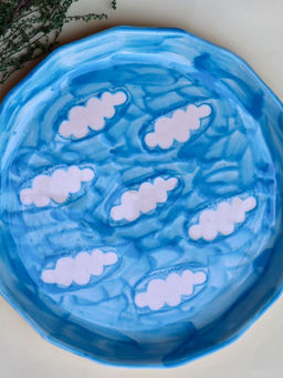 WEAVING HOMES - Cloud Plate with Beautiful Blue Quarter Plate