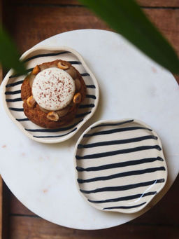 WEAVING HOMES - Zebra Handmade Dessert Plate