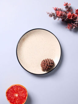 WEAVING HOMES - Basic White Quarter Plate