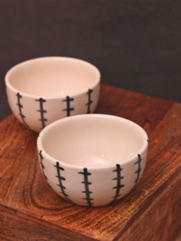 WEAVING HOMES - White Crosses Soup Bowl