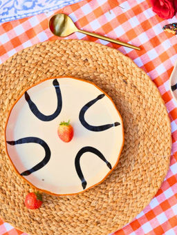 WEAVING HOMES - Abstract Snack Plate