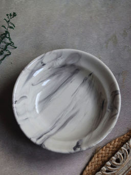 WEAVING HOMES - Black Marble Pasta Plate