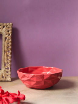 WEAVING HOMES - Red Diamond Bowl
