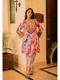 HOUSE OF KARI - Saba Chikankari Kurta Dhoti in Muslin Silk - Floral creme (Set of 2)