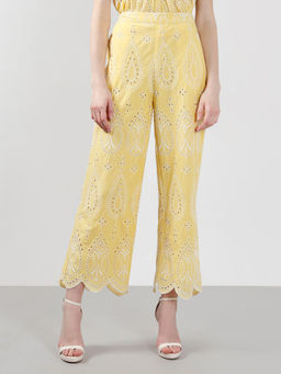 VERO MODA - Yellow Schiffli Embroidered Pant