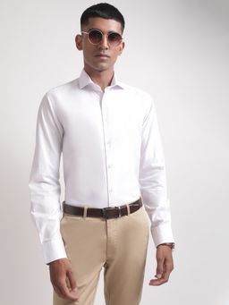 Bruun & Stengade - Men Solid Slim Cutaway Collar Full Sleeves Shirt -White