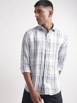 Bruun & Stengade - Men Checked Cutaway Collar Full Sleeves Shirt -White