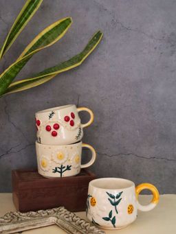 WEAVING HOMES - White Daisy, Sunflower & Cherry Mugs (Pack of 3)