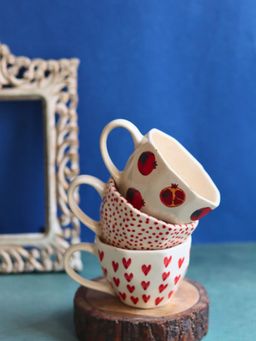 WEAVING HOMES - White Love Swirl Mugs (Pack of 3)