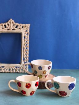 WEAVING HOMES - White Rosy Bloom Mugs (Pack of 3)