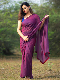 I LOVE SAREES - Plain Magenta with Handloom Saree