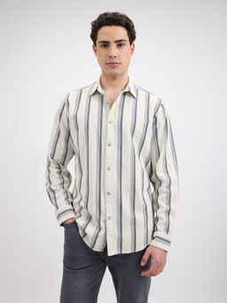 Pepe Jeans - Men Off White Stripe Full Sleeve Shirt