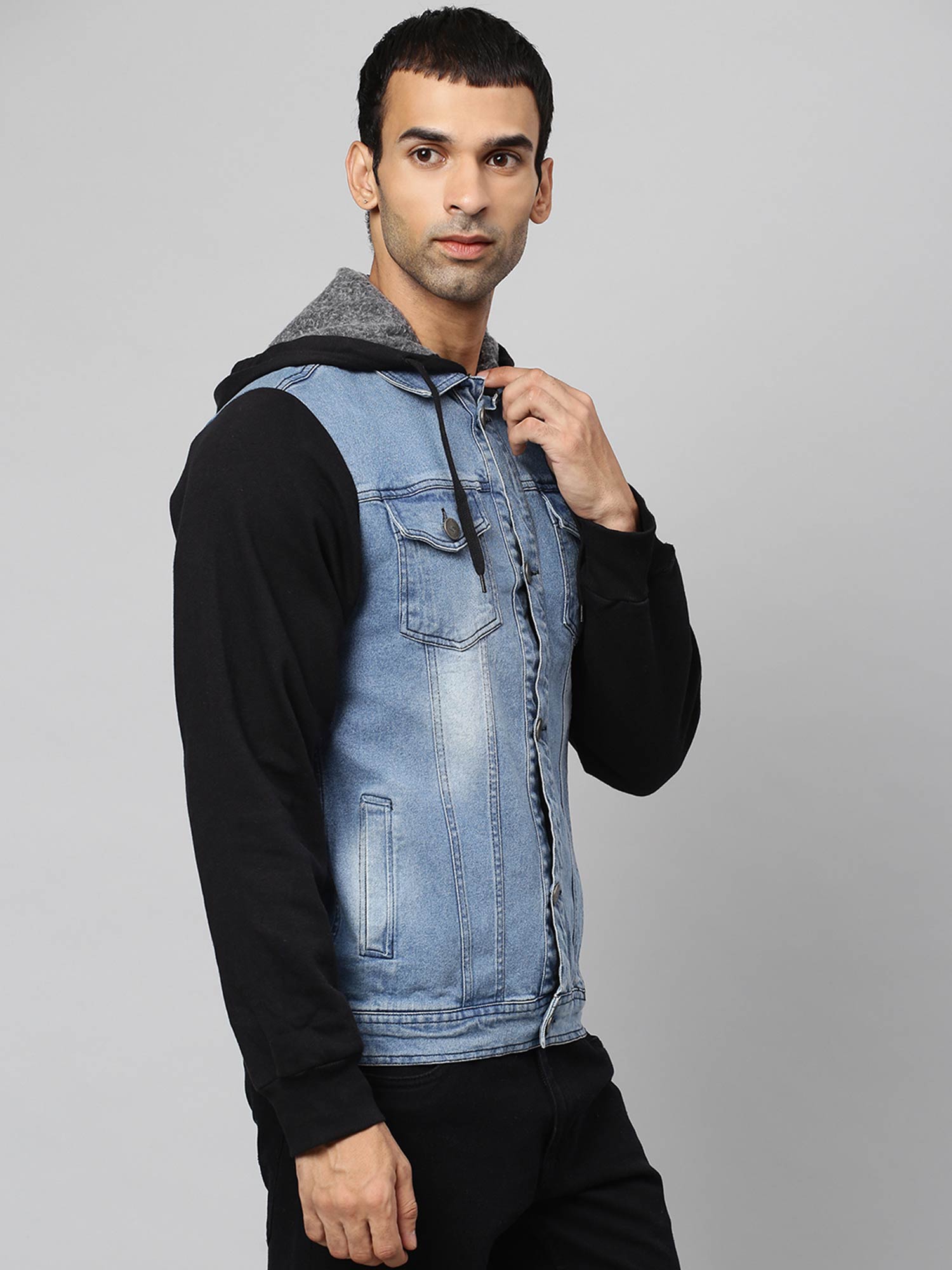 Buy Campus Sutra Men Colorblock Full 