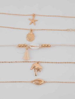 Twenty Dresses by Nykaa Fashion - Fall In Love With Shells Bracelet (Set of 5)
