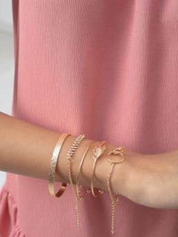 Twenty Dresses by Nykaa Fashion - The Prettiest Bracelet Set