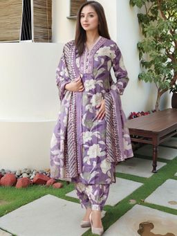 Gahan - Womens Purple Rayon Blend Printed Straight Kurta and Salwar with Dupatta
