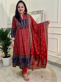 Gahan - Womens Red Rayon Blend Printed Anarkali Kurta and Pant with Dupatta