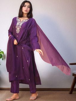 Gahan - Womens Violet Rayon Blend Embroidered Straight Kurta and Pant with Dupatta