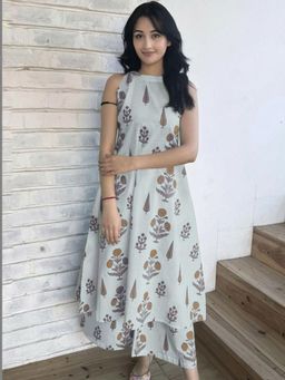 Gahan - Womens Grey Rayon Blend Printed A-Line Kurta with Palazzo