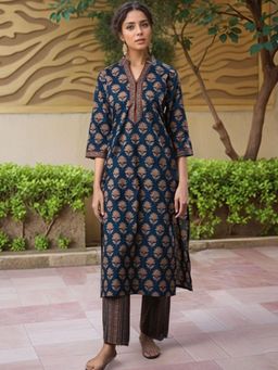Gahan - Womens Navy Blue Rayon Blend Printed Straight Kurta with Pant