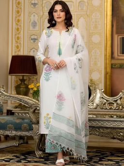 Gahan - Womens White Rayon Blend Printed Straight Kurta and Pant with Dupatta