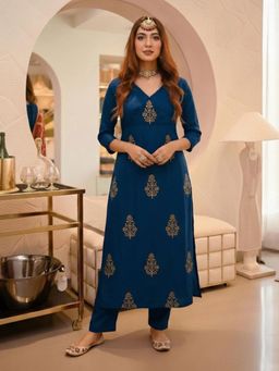 Gahan - Womens Plus Size Teal Rayon Blend Printed Kurta with Pant