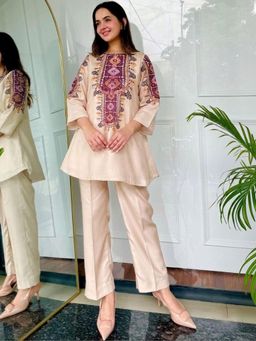 Gahan - Womens Plus Size Cream Rayon Blend Printed Straight Co-Ord Set