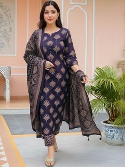 Gahan - Womens Begani Rayon Blend Printed Straight Kurta and Pant with Dupatta