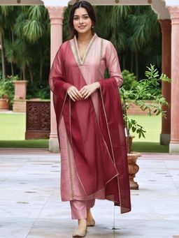 Gahan - Womens Pink Rayon Blend Solid Straight Kurta and Pant with Dupatta