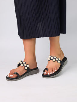 Monrow - Women Aneira Black Sandals