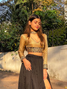 RAISHAA - Noor Gold Stitched Blouse