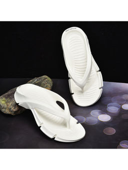 WOODLAND - Men Casual Slip On Flipflops White